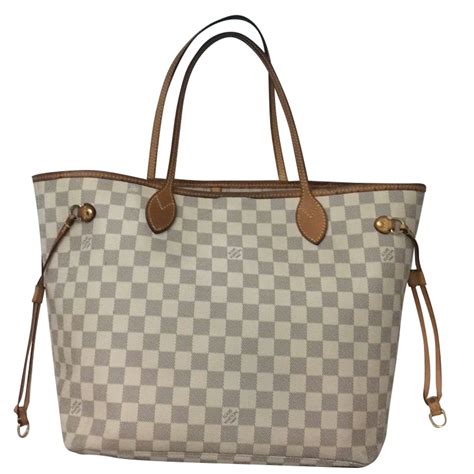 Louis Vuitton Beige Bags & Handbags for Women for sale .